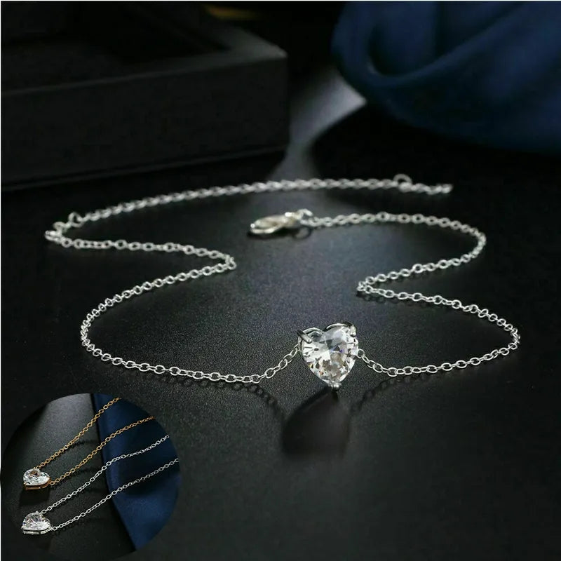 Exquisite heart shape pendant necklace! 2 Colours!
