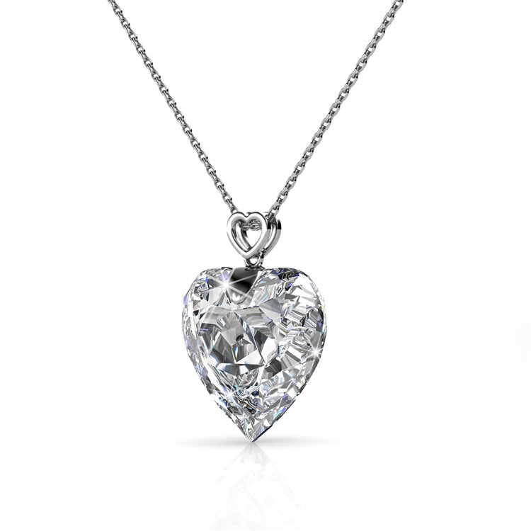 Lovely  Necklace Crystal Heart – 2 Colours!